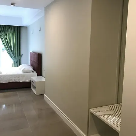 Szálloda Jurgen Tirana